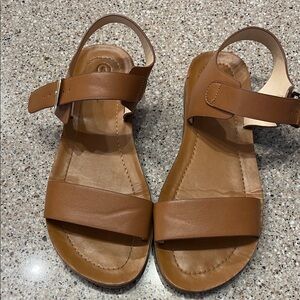 Cat & Jack Brown Kids Sandals